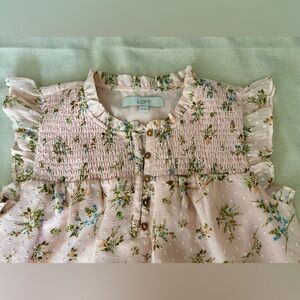 LOFT Floral Women’s flutter sleeved Top - Pink
Medium